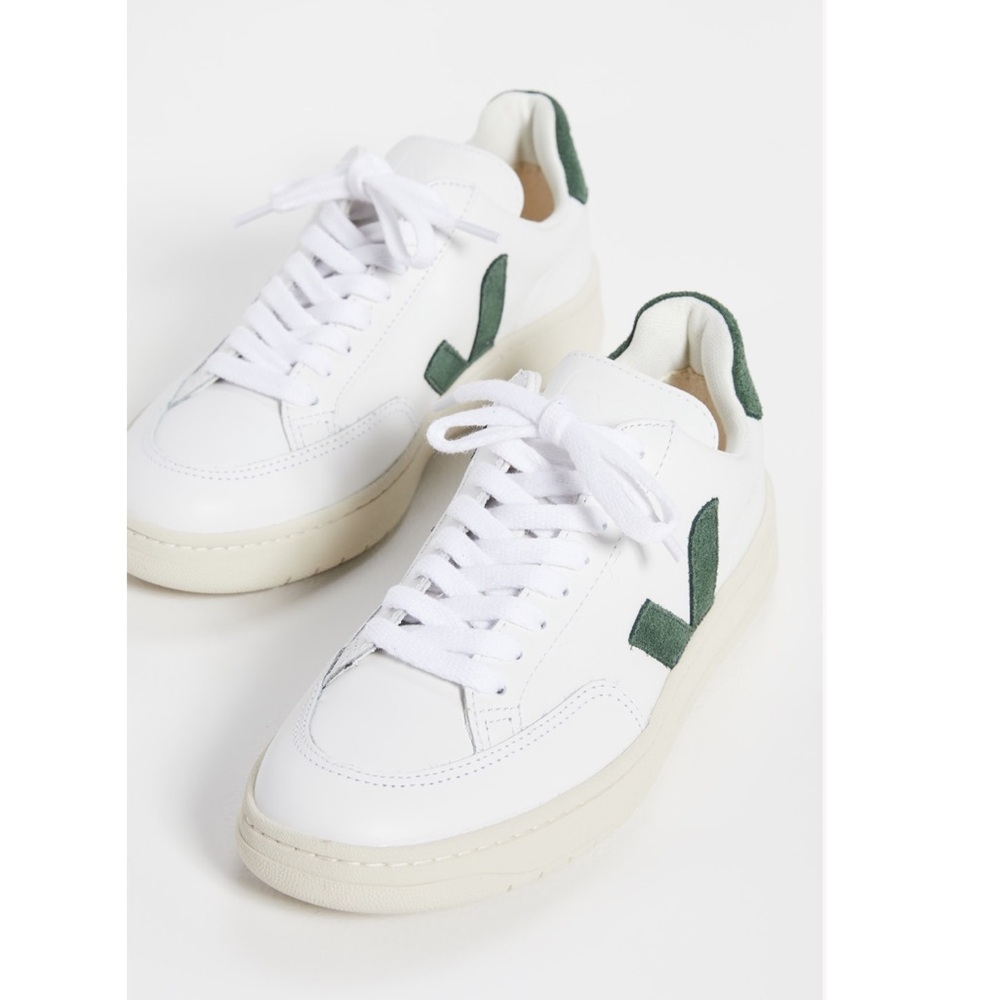 Veja Sneakers | Size 7